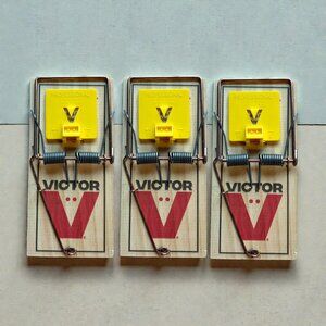 3 Victor M326 Large Professional Rat Traps, Easy To Set Catch 3-1/4 X 7. USA